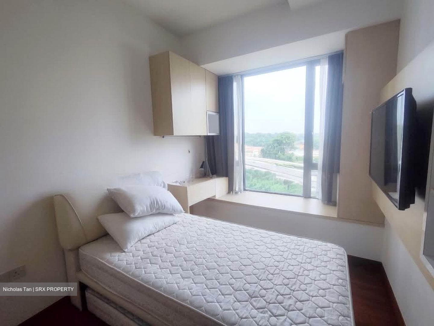 Vista Residences (D12), Condominium #575613761